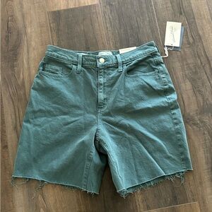 NWT vintage Bermuda style shorts